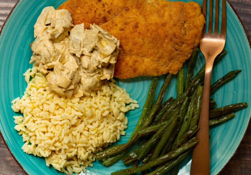 Chicken with rice and green beans
