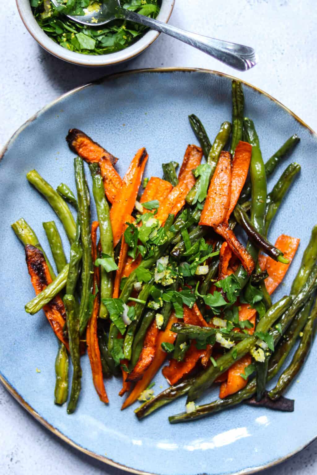 Roasted Green Beans And Carrots The Copper Table