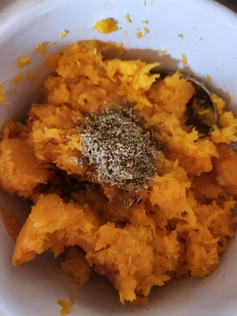 Bowl of roasted butternut squash.